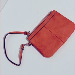 💥3/10 Sale - Black Rivet Leather Wristlet